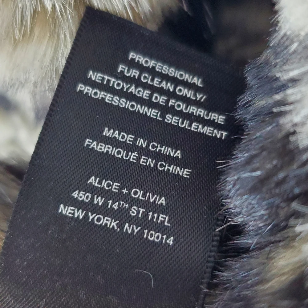 Alice + Olivia India Real Rabbit Fur Cascade Vest in Grey & Black Size Medium